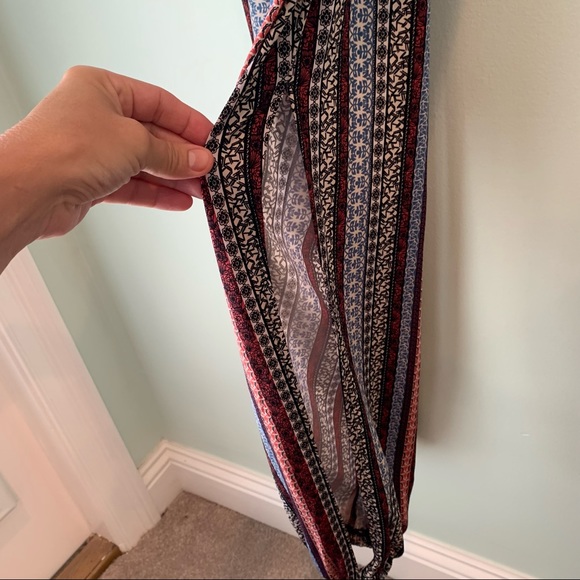 🏷️BCBGeneration Batik Tribal Faux Wrap Open Leg Stretch Romper Jumpsuit POCKETS - Picture 8 of 14